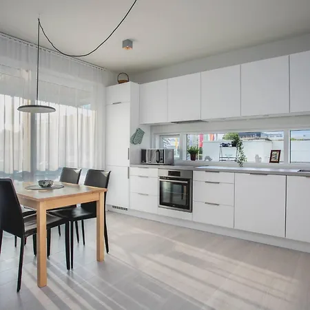 Reykjavík 2BR Apartment with Free Parking Apartment Reykjavik